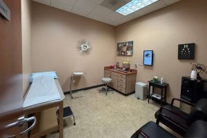 tv neurosurgery patient room